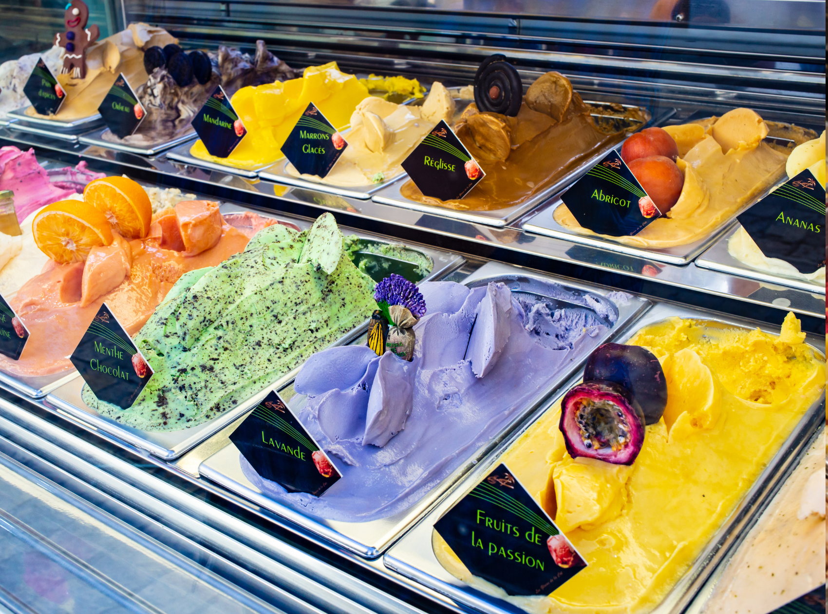 ice cream shop This is an image of thai rolled ice cream.