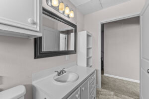 102 N Austin St., Buda, TX 78610