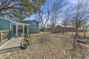 102 N Austin St., Buda, TX 78610