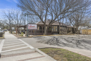 102 N Austin St., Buda, TX 78610