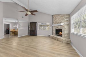 102 N Austin St., Buda, TX 78610